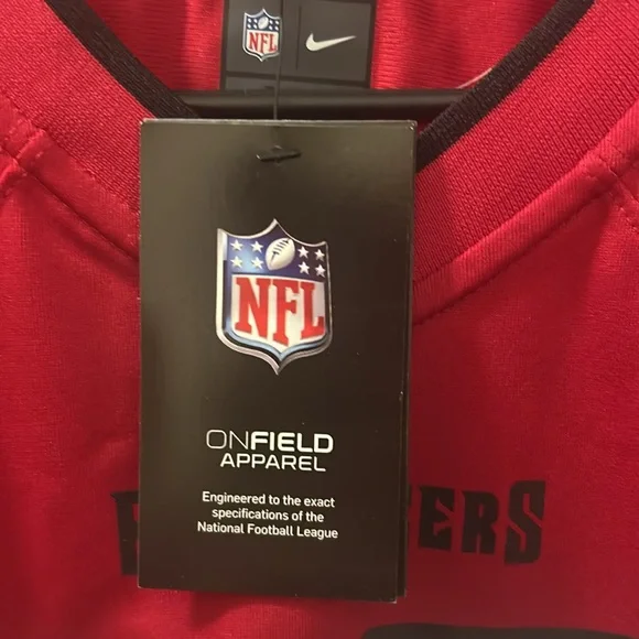 Nike Red Buccaneers Football Jersey Youth Size XL - Picture 6 of 9